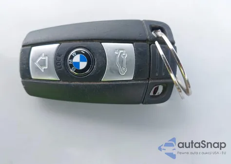 2008 BMW 328Xi from USA, damaged, VIN WBAVC735X8KP37751